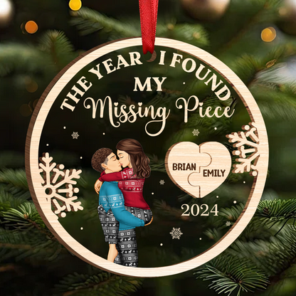 The Year I Found My Missing Piece Kissing Couples - Personalized Acrylic Ornament